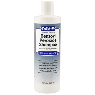 Davis Benzoyl Peroxide Shampoo Девіс 2,5% Бензоїл Пероксид шампунь для собак та котів з демодекозом і дерматитами