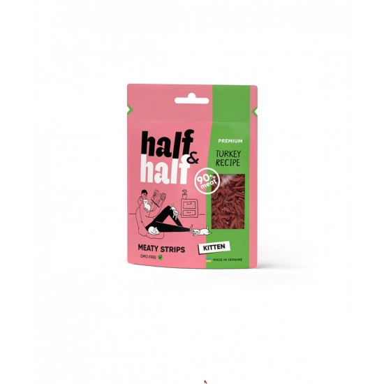 Лакомства для котят Half&Half в форме мясных кусочков с индейкой