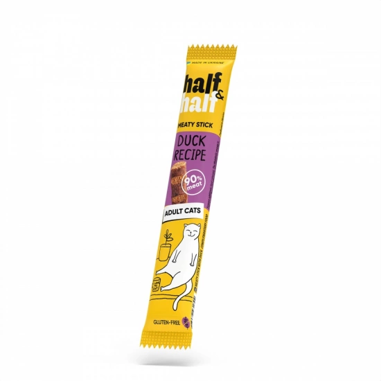Лакомство для кошек Half&Half в форме мясных палочек с уткой