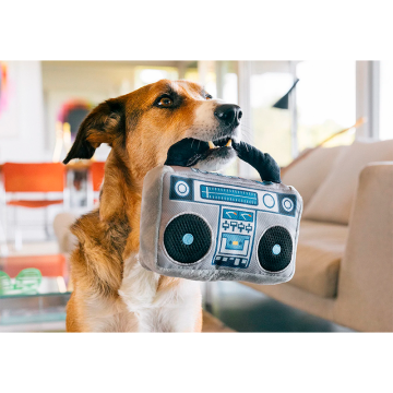 Pet Play Игрушка для собак протативный бумбокс - 80s Classics - Boombox