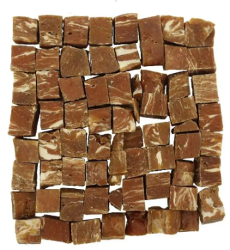 Ласощі для собак UniQ PETS М'які кубики з ягняти і тріски