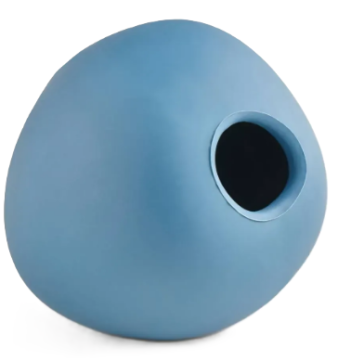 Іграшка м'ячик з отвором для ласощів для собак Beco Pets Wobble Ball Блакитний