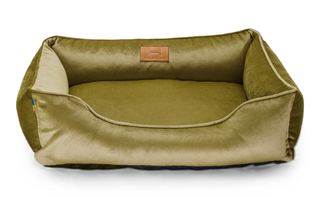 Лежак Harley and Cho Dreamer Velour Olive для собак и кошек